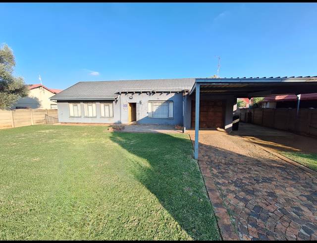 3 BEDROOM HOUSE FOR SALE IN VANDERBIJLPARK SE 6
